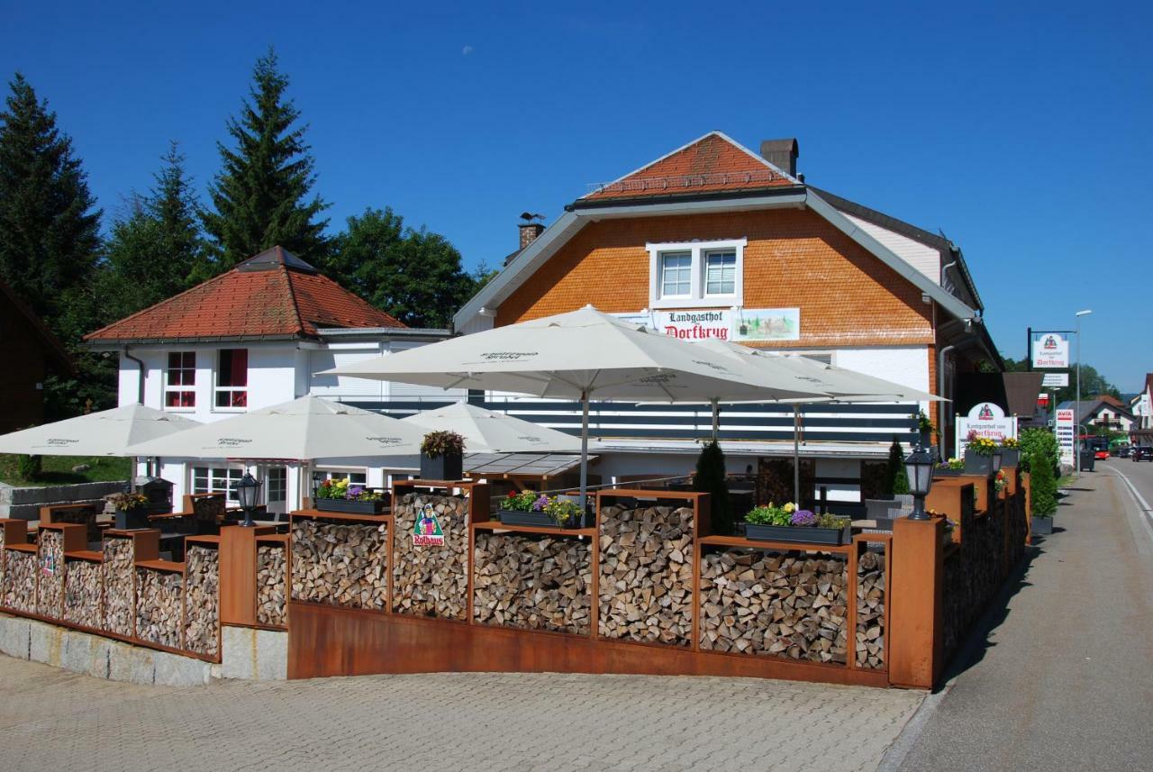 Landgasthof Zum Dorfkrug Hotel Haeusern Exterior photo